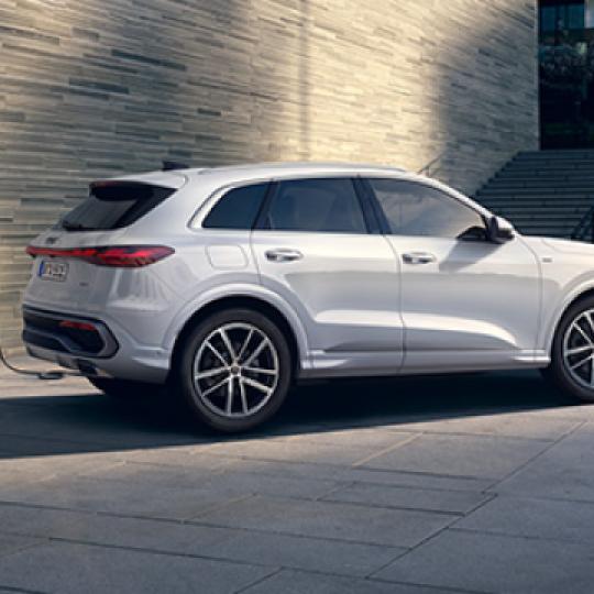 Audi Q5 e-hybrid Proline Edition quattro S tronic