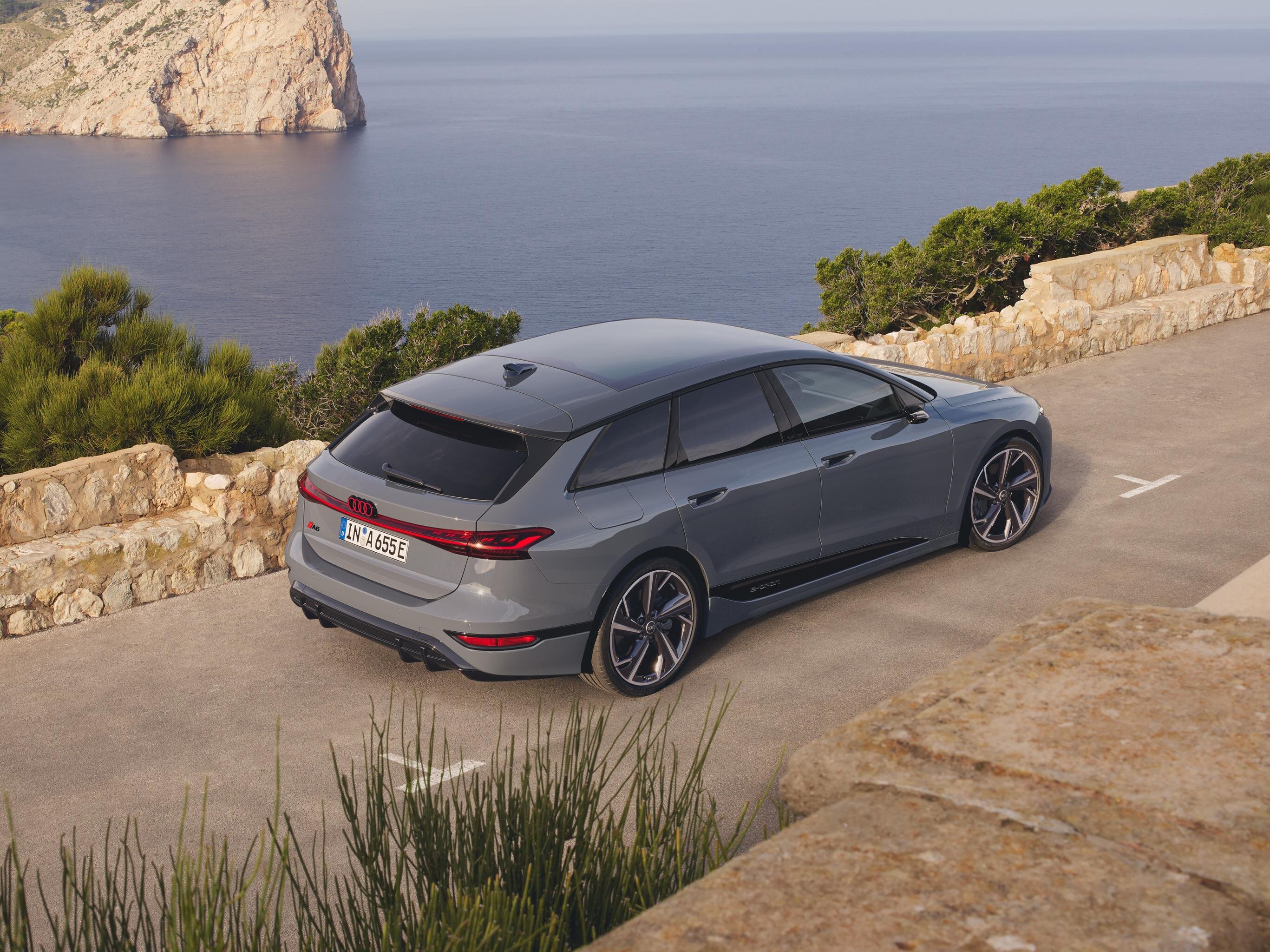 Audi A6 e-tron Avant