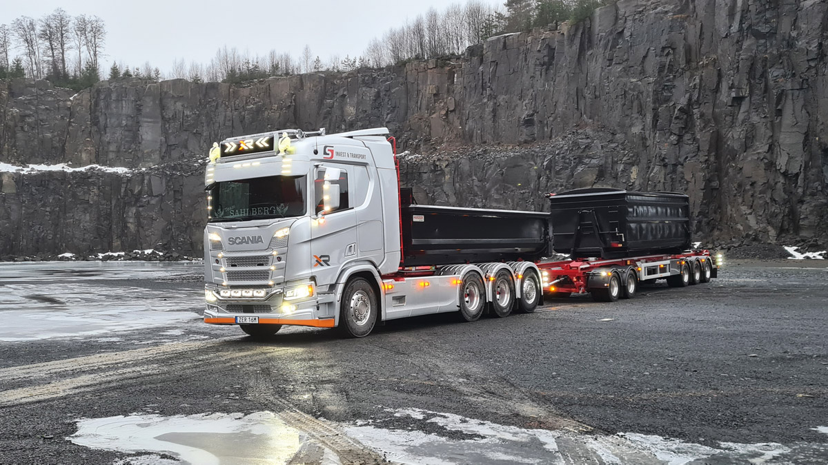 S Invest & Transport AB