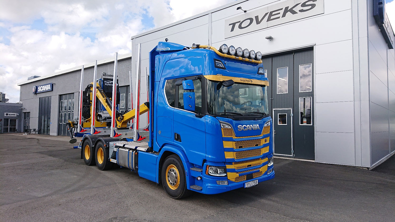 Skogstransporter i Svenljunga AB – Scania R580