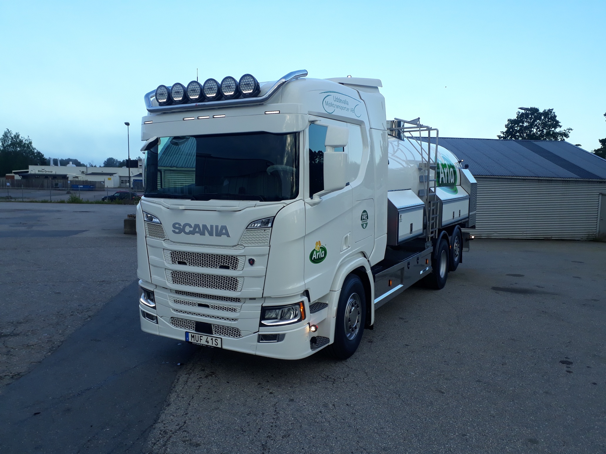Uddevalla Mjölktransporter AB